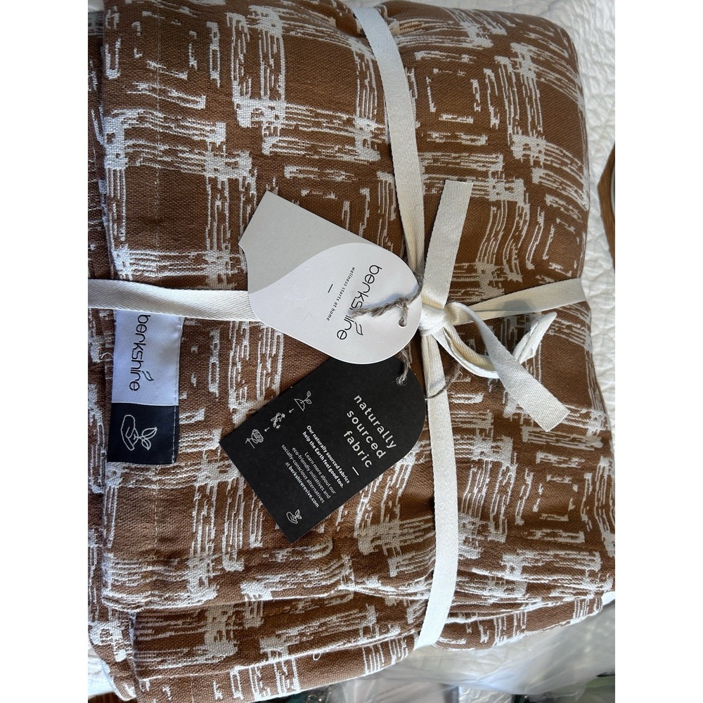 Berkshire NWT Full/Queen 100% Organic Cotton Cashew And Ivory